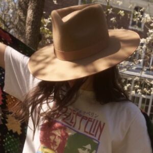 Lack of color teak rancher hat size medium new with tags